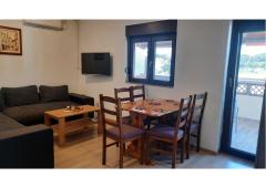 Ferienwohnungen Rudez - pool - jacuzzi  Apartment 2 – 2 bedroom foto 1