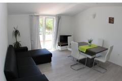 Ferienwohnungen  Burkovo Apartment 3 – Mezzo foto 1