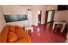 Ferienwohnungen Blazevic, Njivice Apartment 4 – PINK YH foto 3