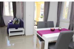 Ferienwohnungen Gorica 1- with Pool, 200 Apartment 1 – Gorica 1/6 foto 2