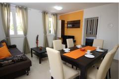 Ferienwohnungen Gorica 1- with Pool, 200 Apartment 3 – Gorica 1/5 foto 1