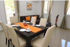 Ferienwohnungen Gorica 1- with Pool, 200 Apartment 3 – Gorica 1/5 foto 4