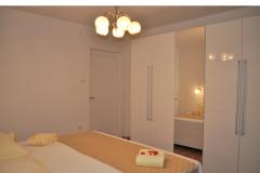 Ferienwohnungen LIVIRA Apartment 2 – ANI 1/4 foto 3