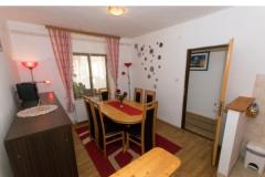 Downtown Ferienwohnungen + Free Parking Apartment 4 – MAPETAR foto 3