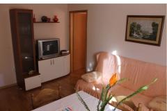 Ferienwohnungen Kuzmanić Apartment 1 – A4+1 foto 4