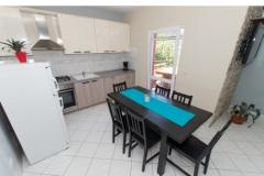 Ferienwohnungen mit Pool Apartment 3 – MAIDARI foto 4