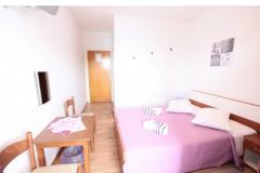 Zimmers Bili Galeb BED? Zimmer 1 – PURPLE foto 4