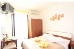 Zimmers Bili Galeb BED? Zimmer 2 – yellow foto 1