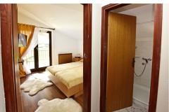 Appartements Tina Zimmer 5 – Soba 1 foto 1