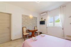 Ferienwohnungen Stanić  Apartment 2 – Olive tree foto 1
