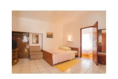 Ferienwohnungen Stari Grad /Omiš center/ Apartment 1 – Apartman 1 foto 1