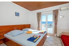 Family Zimmers &amp; Ferienwohnungen Omis Apartment 2 – 107 / 204 foto 5