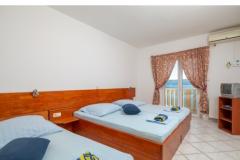 Family Zimmers &amp; Ferienwohnungen Omis Apartment 4 – 202 foto 4