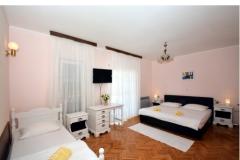 Pension Dioklecijan Zimmer 2 – G 3 foto 5