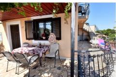 Ferienwohnungen Funtana Apartment 1 – Br1 foto 2