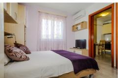 Appartements Andreja Apartment 3 – The purple foto 4