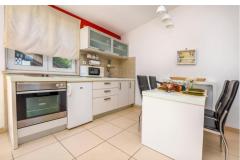 Ferienwohnungen Captain`s house Apartment 2 – Lara foto 2