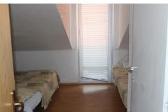 Doogaloo Ferienwohnungen Zimmer 5 – S-201 foto 1