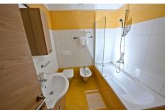 Appartements Kimi with swimming pool  Apartment 3 – APP V foto 4