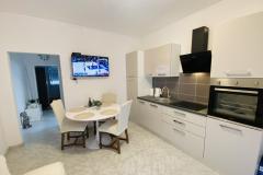 Beach Haus Apartment 2 – FIRST foto 3
