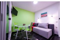 Villa Ratac Beach Ferienwohnungen Zimmer 6 – Family rm. foto 2
