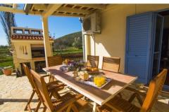 Villa Romansa- 22 km from Split Apartment 1 – VILLA foto 2