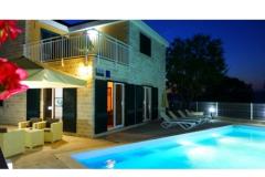 Vile Dinoti Apartment 2 – Vila Tin foto 2