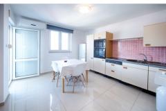 Appartements Analora Apartment 2 – Lora foto 5