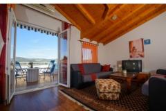 Ferienwohnungen SUNNY Apartment 1 – MARIC foto 3