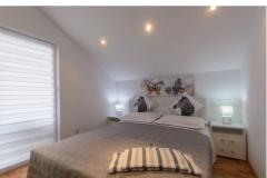 Ferienwohnungen SUNNY Apartment 4 – LORENA foto 1