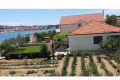 Haus Petar &amp; Appartement for 2 perso Apartment 2 – House foto 1