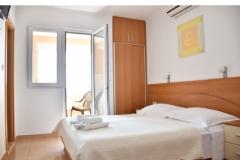 Appartements Stone  Tučepi  Apartment 1 – A 2 - 100 foto 1