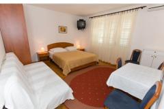 Ferienwohnungen Mihaljević Apartment 1 – 1: A2+1 foto 4