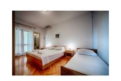 Čobrnić Zimmers i Appartements Apartment 7 – A3 Zapad foto 2
