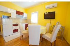 Appartements Iris Apartment 3 – žuti foto 2