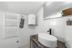 Vila s bazenom i jacuzzijima Apartment 4 – A4 foto 1