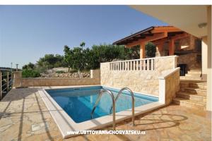 Appartements Panorama s bazenom – Rogoznica
