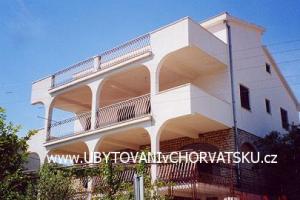 Ferienwohnungen Marija – Trogir