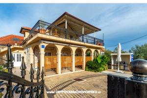 Ferienhaus  *** – Ugljan