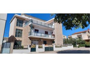 Apartment Lasan