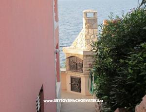 Ferienwohnungen Andrijic