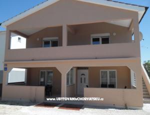 Appartements Drago Ninske Vodice