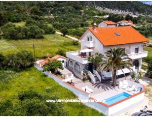 Ferienwohnungen Anny mit Pool
