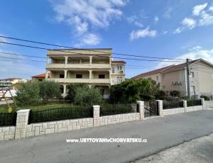 Ferienwohnungen Pičuljan