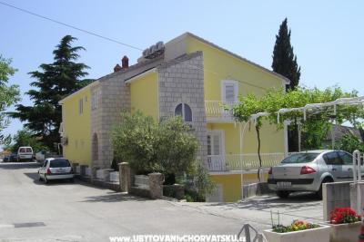 Ferienwohnungen VUKOVIĆ Makarska ***