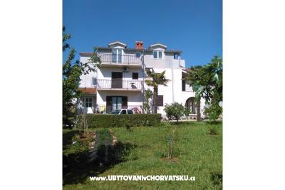 Ferienwohnungen Zova