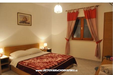 Ferienwohnungen Čumbelić foto 5