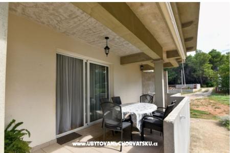 Ferienhaus Paula Bibinje Kroatien