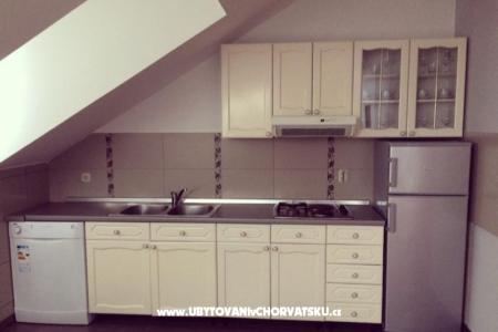 Appartements Krajnović Biograd foto 5