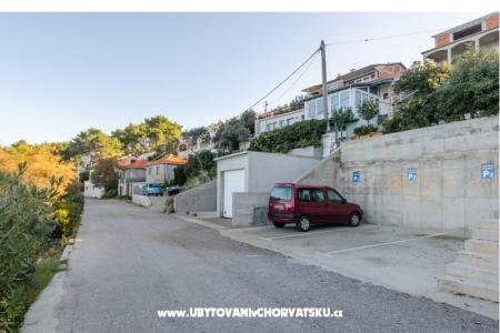 Ferienwohnungen Andrijic foto 3